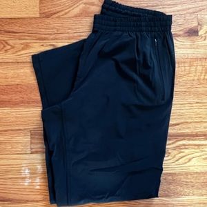 Outdoor Voices Black Zephr Pant!